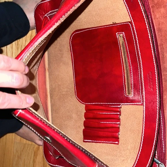 Top quality Pure leather briefcase from Italy